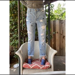 Lucky Brand Cropped Jeans with Gorgeous Embroidery